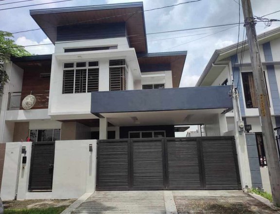 Pre-Owned 4-bedroom Single Detached House For Sale in Angeles Pampanga