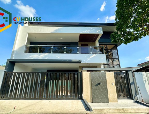 5 Bedroom 2-Storey house for sale in Angeles City, Pampanga