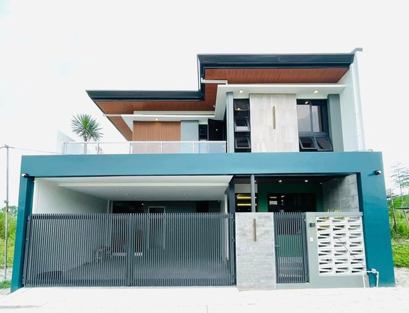 Ready For Occupancy 5-bedroom Single Detached House For Sale in Angeles Pampanga
