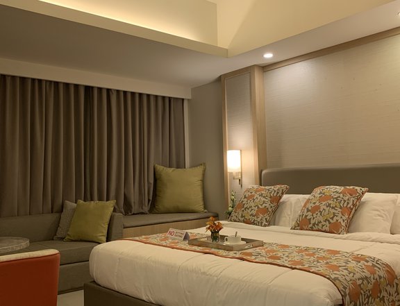 99.56 sqm 5 BR Grand Suites For Sale In Cebu City
