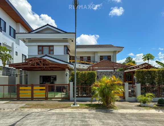 FOR SALE: Luxury House and Lot in Phuket Mansions Cavite