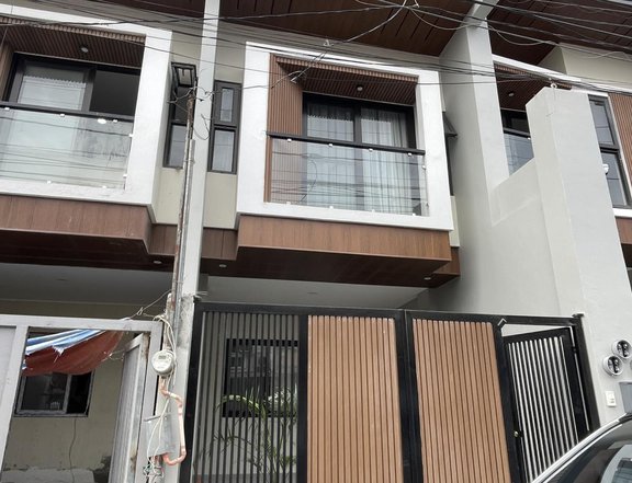 3 bedrooms two storey modern townhouse for sale in sauyo near mindanao avenue quezon city