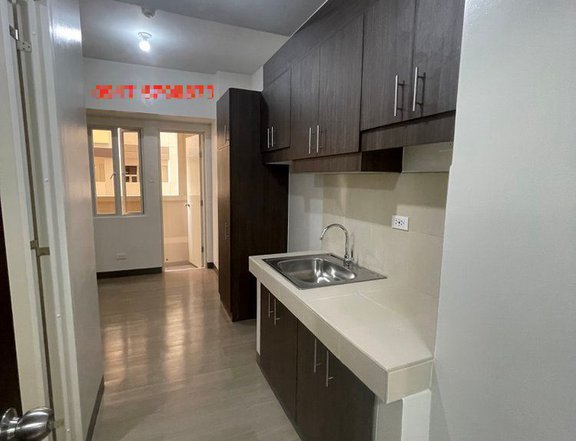 CONDO PIONEER HEIGHTS near BGC LINK BRIDGE, AFFORDABLE MOVE IN READY 20 MOS DP