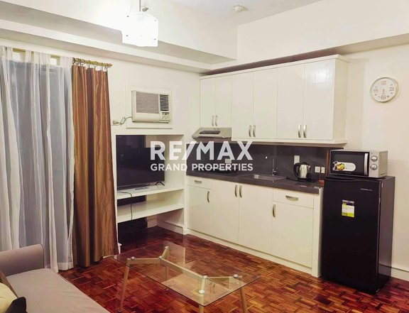 For Sale Newly Renovated 1BR Unit Sunette Tower Makati Fully Furnished