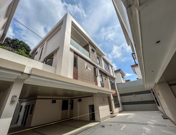 3 Storey Townhouse for Sale in Quezon City