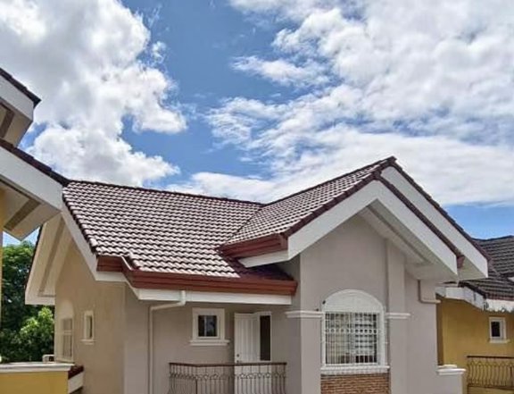 127 sqm 4-BR 2 Single Detached house & Lot For Sale in Guadalupe, Cebu