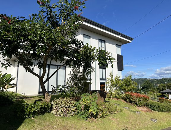 Corner Home for sale at THE PERCH AT HIGHLAND PARK in Sunvalley Estates Antipolo