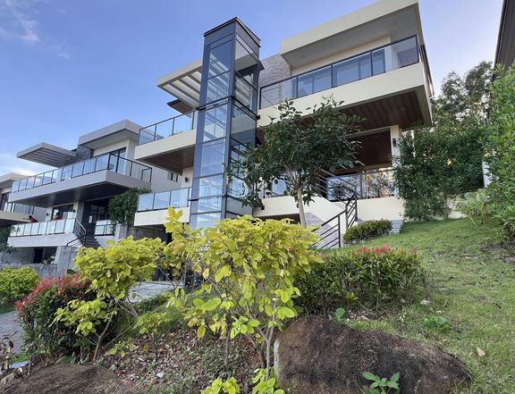 Modern Home with Elevator at THE PERCH AT HIGHLAND PARK Sunvalley Antipolo