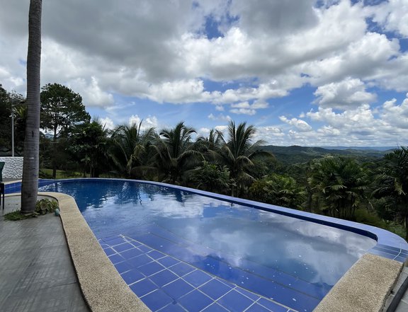 5 HAS OPERATIONAL RESORT W/ 4 VILLAS IN TANAY