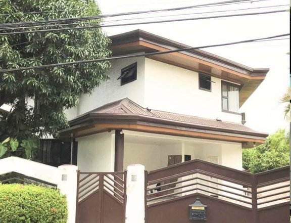 4-Bedrooms 2Storey House For Rent Ayala Alabang