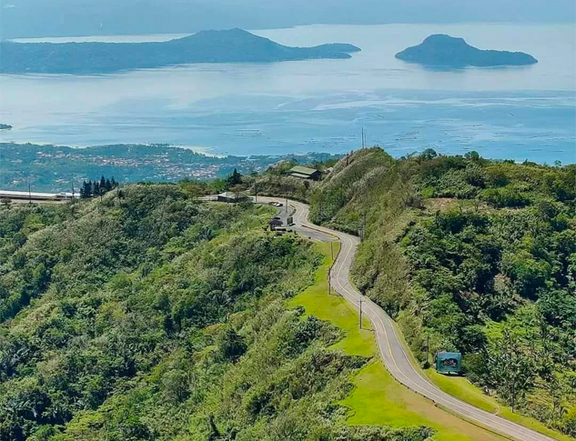 Lakeview Residential Lot For Sale in Tagaytay Cavite