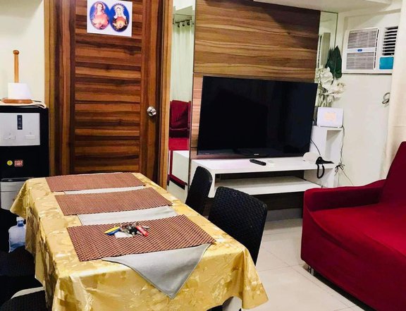 HORIZONS 101: FULLY FURNISHED CONDO WITH TITLE FOR SALE