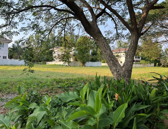 Premium Vacant Lot at STONECREST SAN PEDRO near entrance Good Buy @ only 22K/sqm