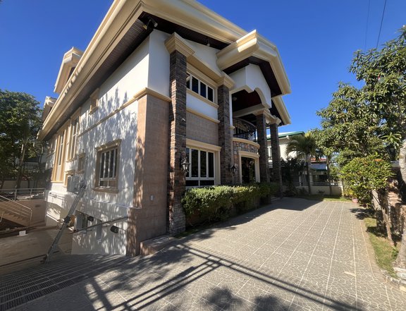 Good Deal House for Rent in Ayala Alabang Village