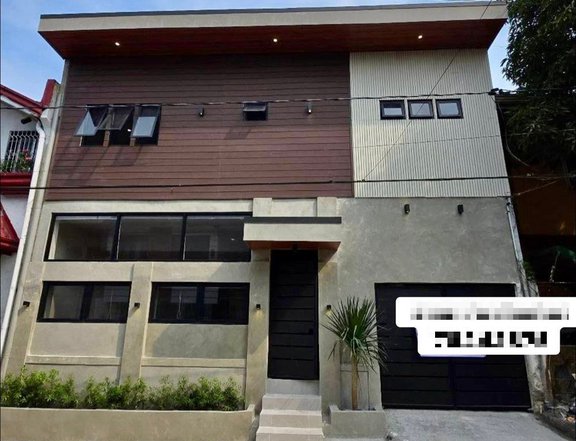 House and Lot For Sale at New Intramuros Village, Old Balara Commonwealth Avenue Quezon City near UP