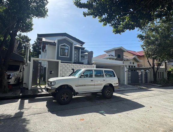 Pre-Owned 5-bedroom Single Detached House For Sale in Angeles Pampanga