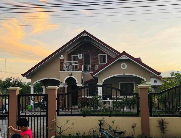 Pre-Owned 4-bedroom Single Detached House For Sale in Arayat Pampanga