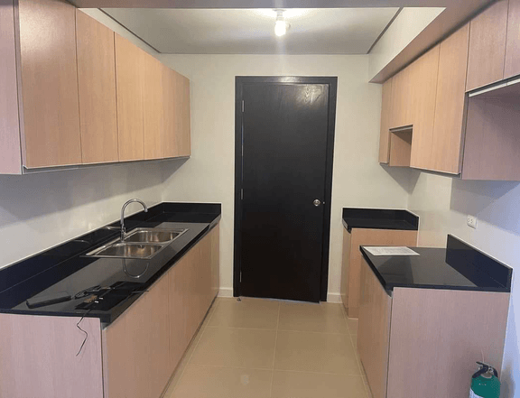 Pre-Owned 88.00 sqm 2-bedroom Residential Condo For Sale in Quezon City