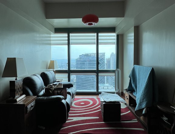 68 sqm 2-bedroom. Condo For Rent at Eight Forbestown Road, BGC Taguig.