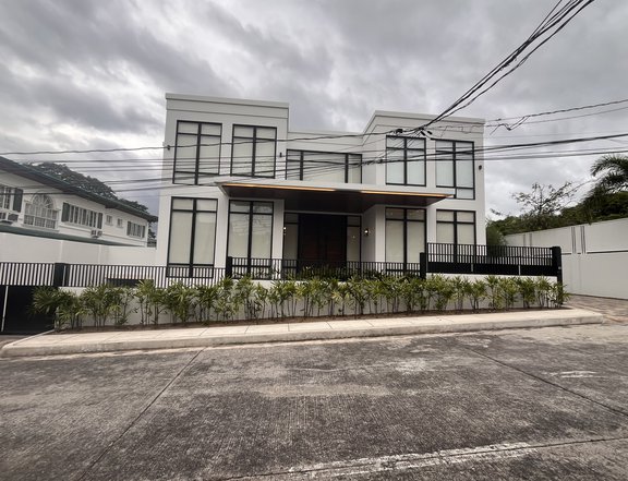 Brand New Modern House for Lease in Pacific Village, Alabang