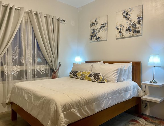 17th Floor, Turnkey. 1-BDRM w/Balcony|Corner Unit. 36 sqm. Fully Furnished, |Bacolod-Negros