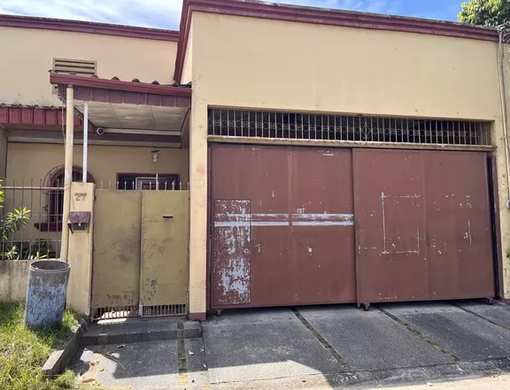 4 BR Bungalow Single Detached House in Paranaque