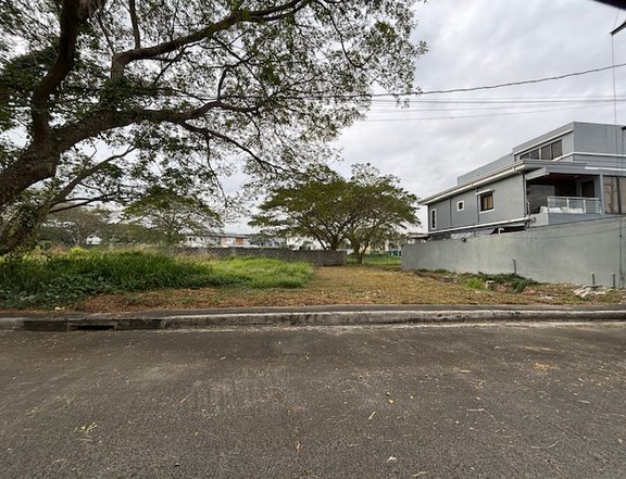 300 sqm Lot For Sale in Dasmarinas Cavite (The Orchard Golf Residences Ph7)