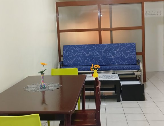 One bedroom condo for rent in Makati Executive Tower