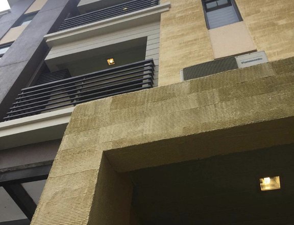 Circulo Verde Townhouse For Sale