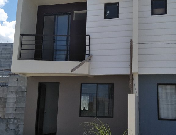 2 Bedroom Complete House and Lot for Sale in Cavite