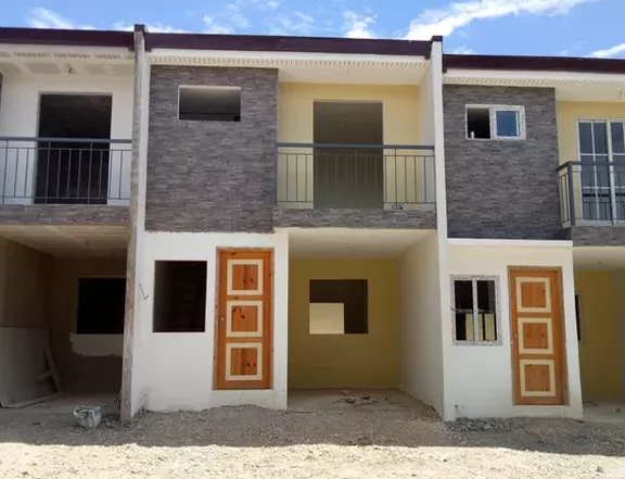 Pre- Selling 2 Storey 3-bedroom Townhouse For Sale in Liloan, Cebu