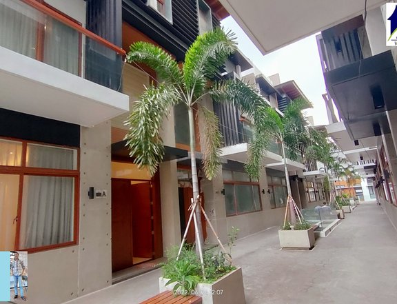 RFO 4 Bedroom Townhouse For Sale in Tomas Morato Quezon City