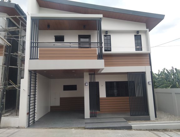FOR SALE 4 BEDROOM  DEPARO EXECUTIVE SINGLE DETACH HOUSE AND LOT