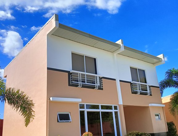 2-bedroom Townhouse For Sale in General Trias Cavite