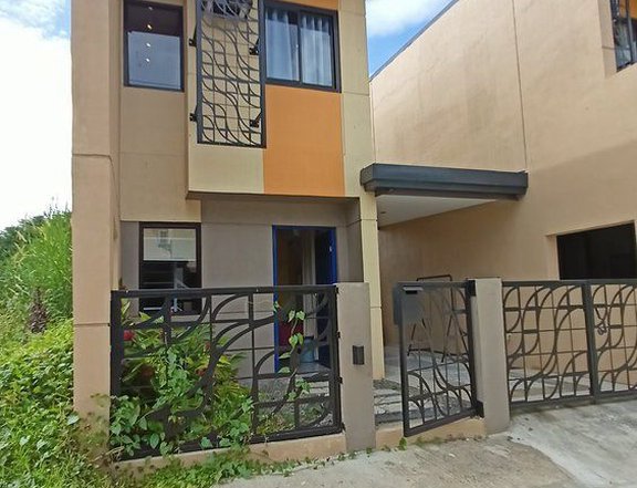 2BR TOWNHOUSE for sale at ARCOE RESIDENCES Muntingpulo Lipa City
