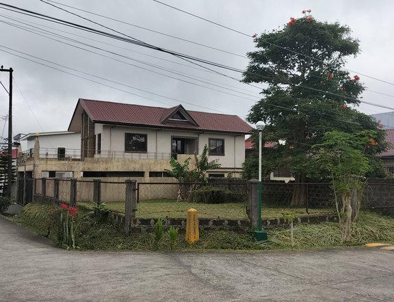 216sqm Corner Lot for Sale in Country Homes 1, Tagaytay City