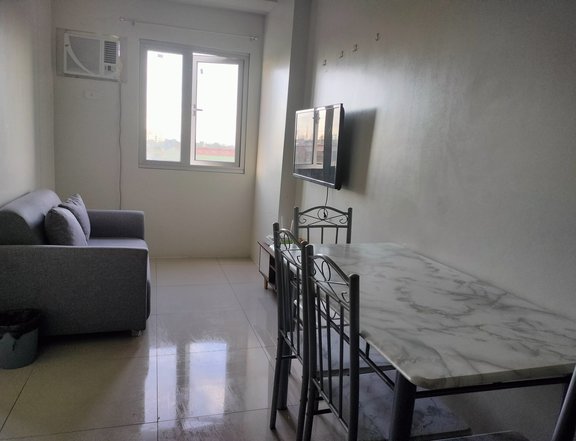 2 Bedroom condo for Rent In Quezon City