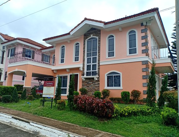 4-bedroom Single Detached House For Sale in Silang Cavite 15mins away to Tagaytay & Sta Rosa Nuvali