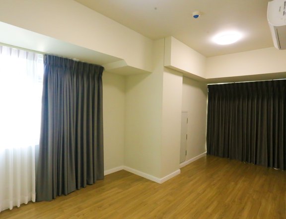2BR for Rent in Kroma Tower