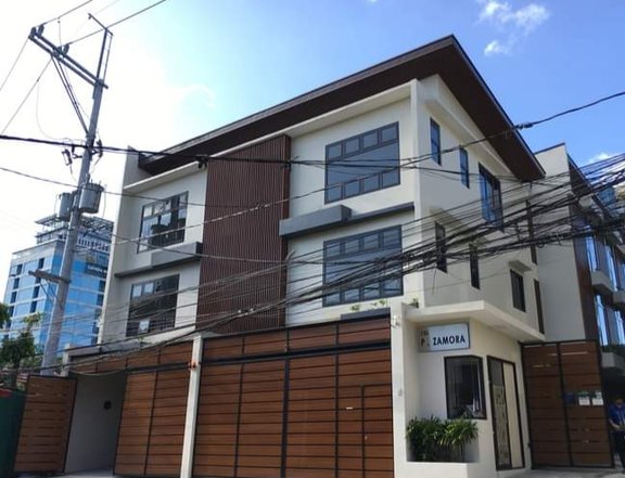 Ready For Occupancy  Townhouse Located at the hear of Metro manila