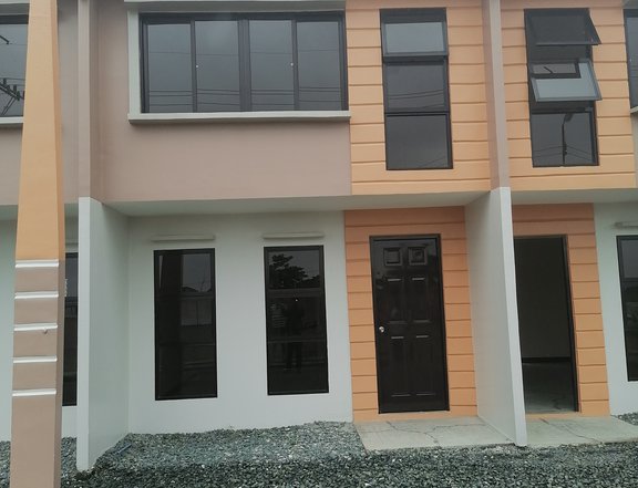 RFO 2-bedroom Townhouse Rent-to-own in Meycauayan Bulacan