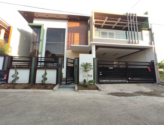 House For Sale Brandnew in Las Pinas