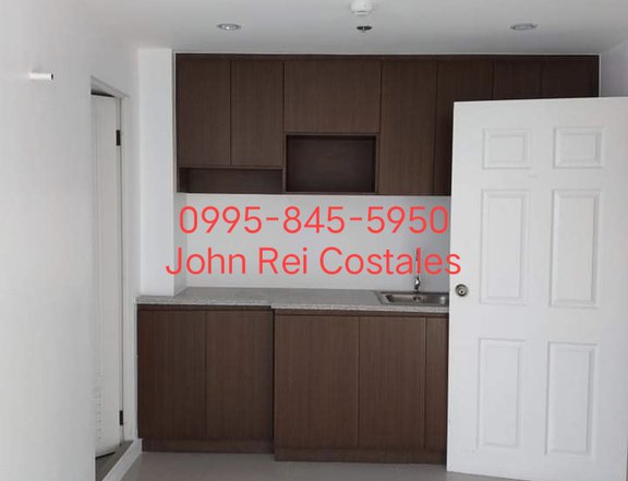 Affordable Condo unit with Title