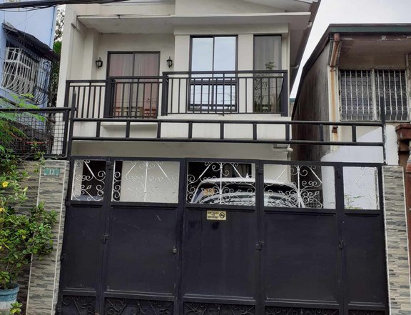 4-bedroom Single Detached House For Sale in Mandaluyong Metro Manila