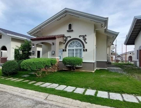 Ready for Occupancy 3 bedroom, single detached unit pm me directly