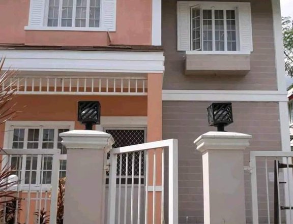 Pre-Owned 4-bedroom Single Detached House For Sale in bel air Santa Rosa Laguna