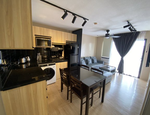 One Oasis Pasig, fitted and move-in ready.