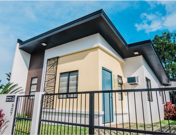 2-bedroom Townhouse For Sale in Nasugbu Batangas