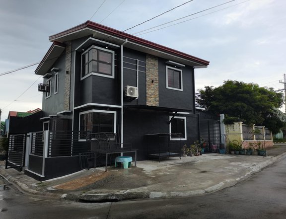 2 storey 4-bedroom Single Detached HouseFor Sale in Imus Cavite