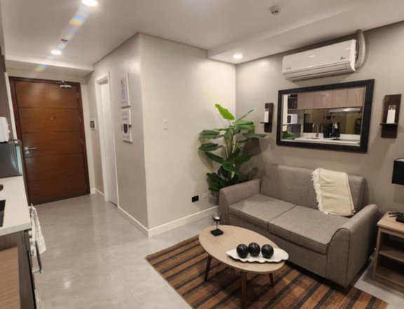 1BR Fully Furnished Residential Condo FOR SALE in Cebu City